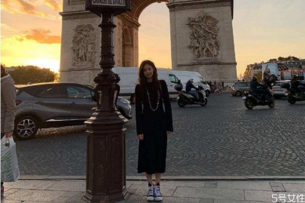 男人都喜歡什么類型的女人 讓男人一見鐘情的六種女人 男人都喜歡什么類型的女人 讓男人一見鐘情的六種女人