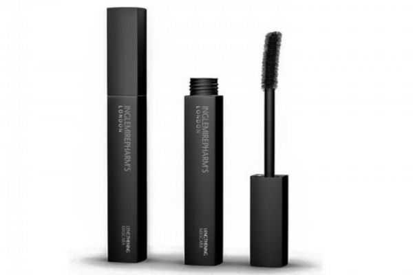 睫毛膏暈妝是為什么呢 造成睫毛膏暈妝原因是什么呢 睫毛膏暈妝是為什么呢 造成睫毛膏暈妝原因是什么呢