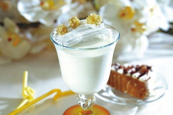 什么時候喝牛奶最好呢 牛奶應該飯前喝還是飯后喝呢 什么時候喝牛奶最好呢 牛奶應該飯前喝還是飯后喝呢