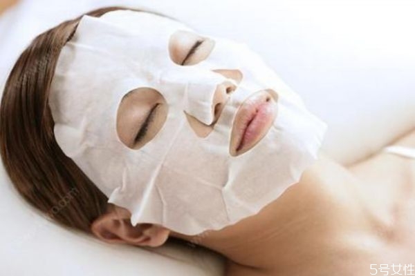 牛奶可以做成面膜嗎 牛奶面膜有什么好處呢 牛奶可以做成面膜嗎 牛奶面膜有什么好處呢