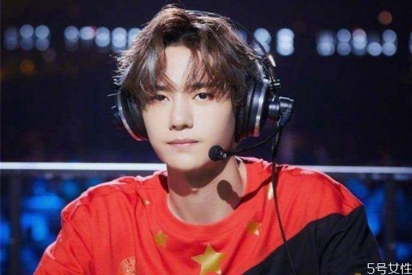 女人被分手后該怎么辦 女生失戀后怎么調(diào)整心情 女人被分手后該怎么辦 女生失戀后怎么調(diào)整心情