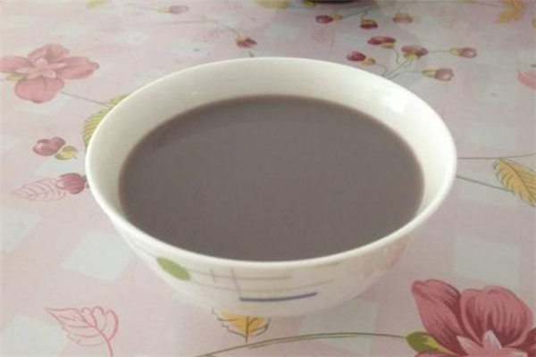 黑豆?jié){可以空腹喝嗎 黑豆?jié){哪些人不適合喝 黑豆?jié){可以空腹喝嗎 黑豆?jié){哪些人不適合喝