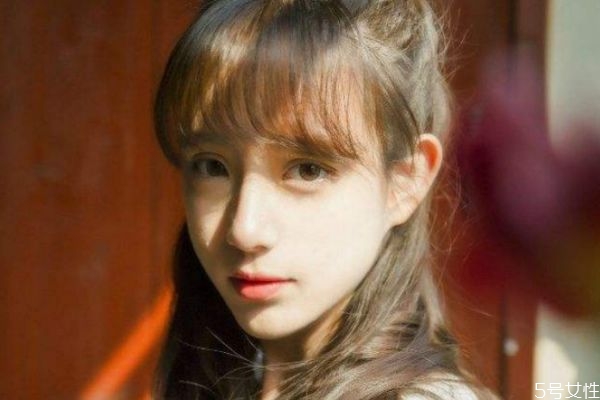 開(kāi)眼角手術(shù)后怎樣護(hù)理 開(kāi)眼角手術(shù)后護(hù)理方法