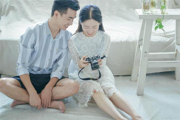 三觀不合的感情該不該堅(jiān)持 三觀不同的戀愛還該繼續(xù)嗎 三觀不合的感情該不該堅(jiān)持 三觀不同的戀愛還該繼續(xù)嗎