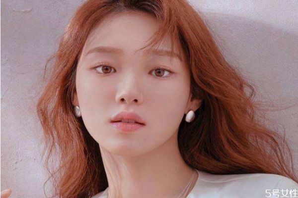 互相暗戀一般有哪幾種表現 兩個人互相暗戀的特征 互相暗戀一般有哪幾種表現 兩個人互相暗戀的特征