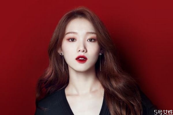 互相暗戀一般有哪幾種表現 兩個人互相暗戀的特征 互相暗戀一般有哪幾種表現 兩個人互相暗戀的特征