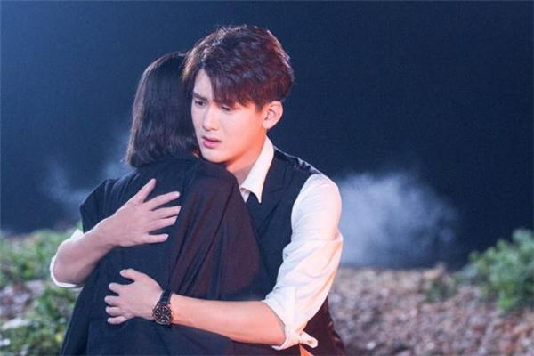 戀愛中女生最掉價的行為 女生最掉價的時候是什么時候 戀愛中女生最掉價的行為 女生最掉價的時候是什么時候