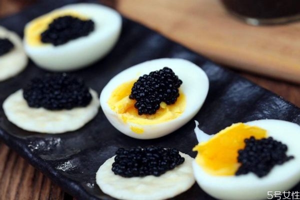 魚子醬有什么營養(yǎng)價值呢 魚子醬應該怎么吃呢