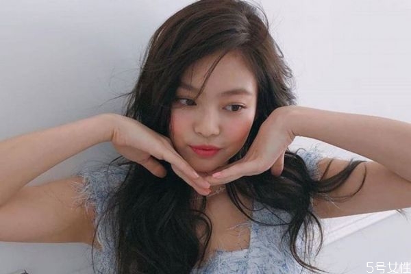 和女朋友怎么保持吸引 戀愛中如何保持吸引力 和女朋友怎么保持吸引 戀愛中如何保持吸引力