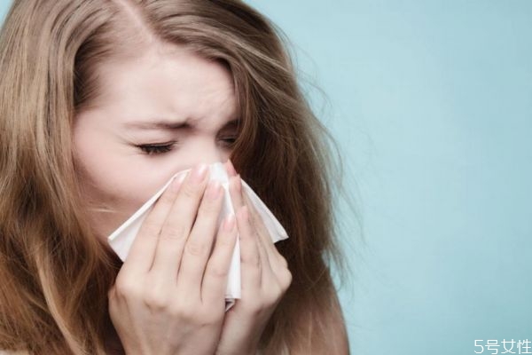 為什么有的人不愛(ài)出汗呢 不出汗好嗎