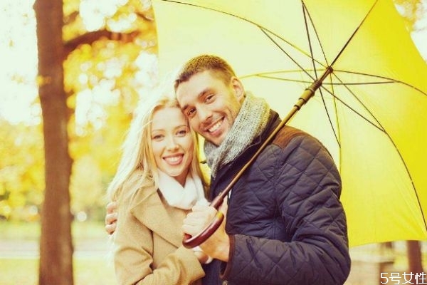 第一次約會(huì)男生滿意的表現(xiàn) 第一次見(jiàn)面后有戲表現(xiàn) 第一次約會(huì)男生滿意的表現(xiàn) 第一次見(jiàn)面后有戲表現(xiàn)