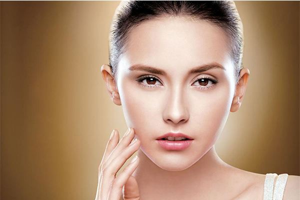 臉變胖的原因有哪些 日常瘦臉?lè)椒ㄓ心男? alt=