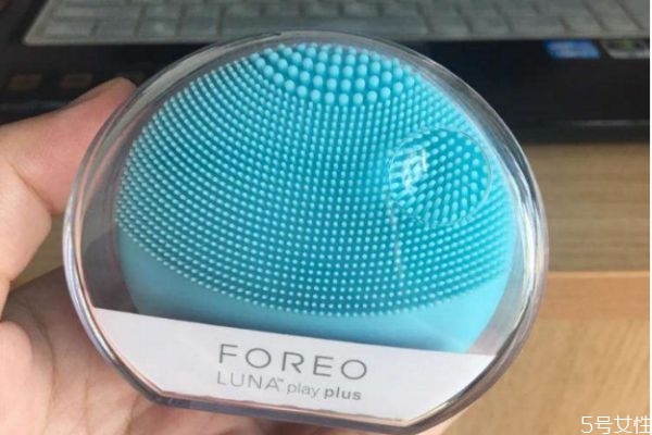 luna洗臉儀兩面分別怎么用 luna play plus換電池方法 luna洗臉儀兩面分別怎么用 luna play plus換電池方法