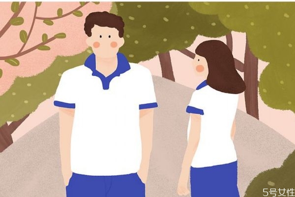 高中的戀愛是怎么樣的呢 高中的愛情有多美好呢 高中的戀愛是怎么樣的呢 高中的愛情有多美好呢