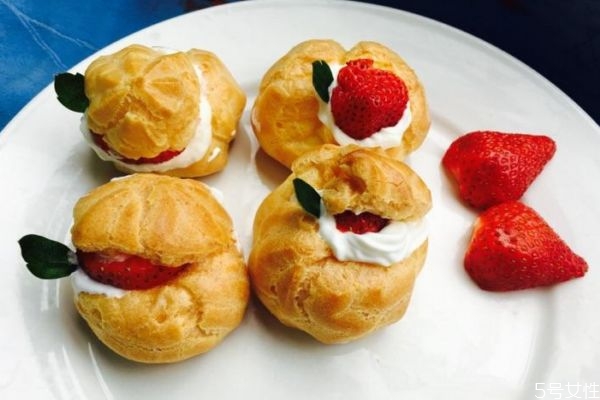 奶油吃多了好嗎 奶油的主要成分是什么呢 奶油吃多了好嗎 奶油的主要成分是什么呢