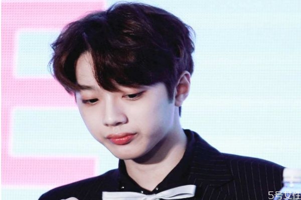 女生主動(dòng)跟男生搭訕說什么好 女生怎么搭訕男生要