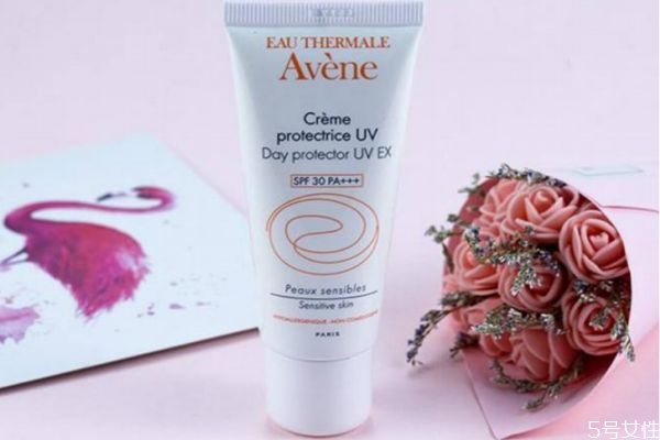 雅漾日間隔離乳價格 雅漾日間隔離乳測評 雅漾日間隔離乳價格 雅漾日間隔離乳測評