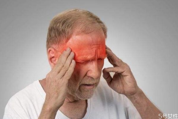 為什么老年人會(huì)腦出血呢 造成的原因是什么呢 為什么老年人會(huì)腦出血呢 造成的原因是什么呢