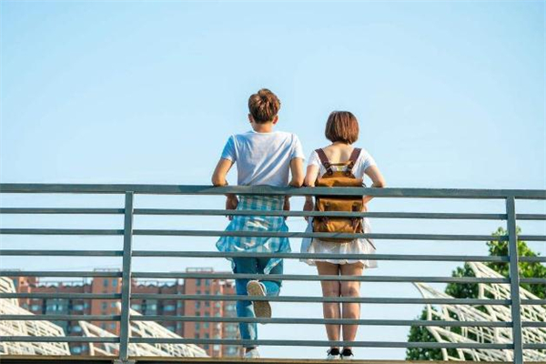 和喜歡的人做朋友是什么感覺(jué) 怎么才能和喜歡的人做朋友