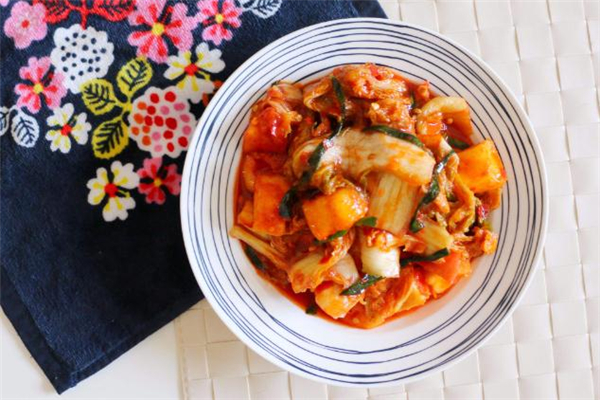 泡菜壇滲水怎么辦 怎么看泡菜壇密封性 泡菜壇滲水怎么辦 怎么看泡菜壇密封性