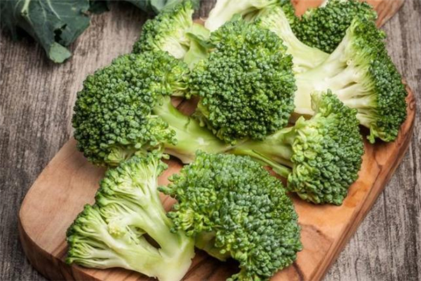 吃西蘭花可以增強(qiáng)免疫力嗎 西蘭花怎么吃有營(yíng)養(yǎng)