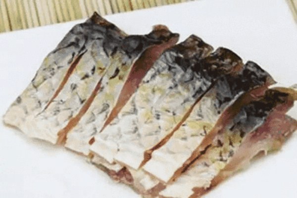 新鮮魚怎么曬成魚干 魚干和什么一起做好吃 新鮮魚怎么曬成魚干 魚干和什么一起做好吃