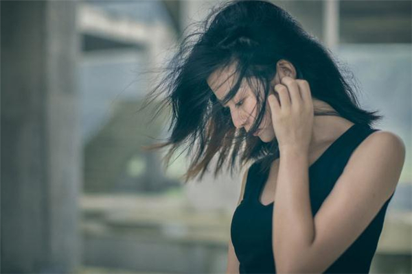 家暴施暴者都有哪些共同點 女性遇到家暴該怎么辦 家暴施暴者都有哪些共同點 女性遇到家暴該怎么辦