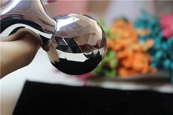 瘦臉按摩器滾輪怎么用 瘦臉按摩器每天用多久好 瘦臉按摩器滾輪怎么用 瘦臉按摩器每天用多久好