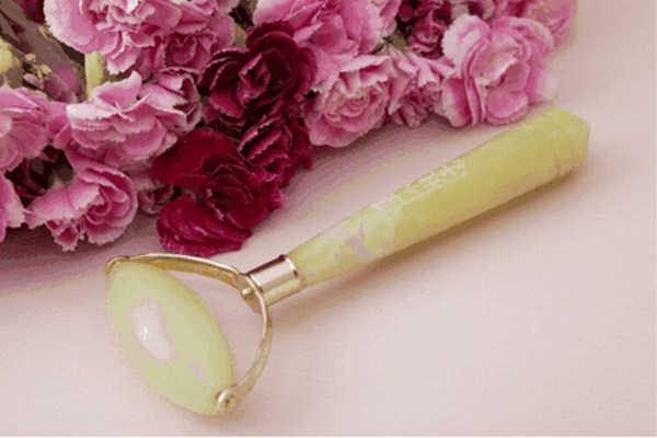 瘦臉按摩器滾輪怎么用 瘦臉按摩器每天用多久好 瘦臉按摩器滾輪怎么用 瘦臉按摩器每天用多久好