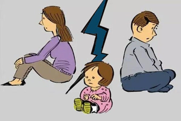 夫妻分居之間的財(cái)產(chǎn)婚后歸誰 夫妻分居幾年可以離婚