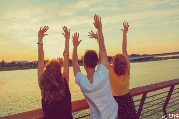 女人怎樣才能嫁的好 一個聰明女人的嫁人經(jīng)驗 女人怎樣才能嫁的好 一個聰明女人的嫁人經(jīng)驗