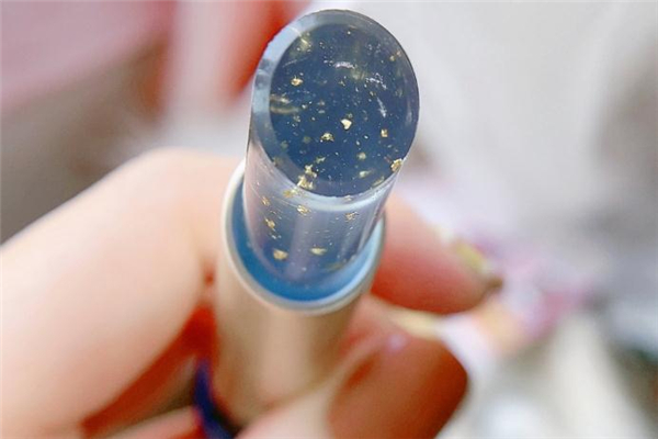 阿芙小王子唇膏怎么樣 阿芙小王子唇膏保質(zhì)期 阿芙小王子唇膏怎么樣 阿芙小王子唇膏保質(zhì)期