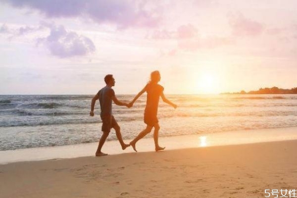 女人怎樣才能嫁的好 一個聰明女人的嫁人經(jīng)驗 女人怎樣才能嫁的好 一個聰明女人的嫁人經(jīng)驗