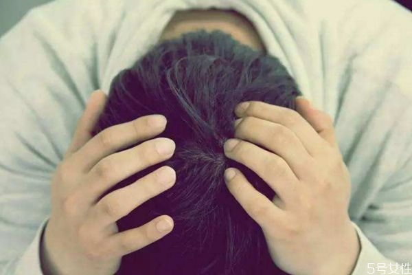 為什么婚姻中會(huì)出現(xiàn)家暴的現(xiàn)象呢 為什么婚姻中會(huì)出現(xiàn)家暴的現(xiàn)象呢