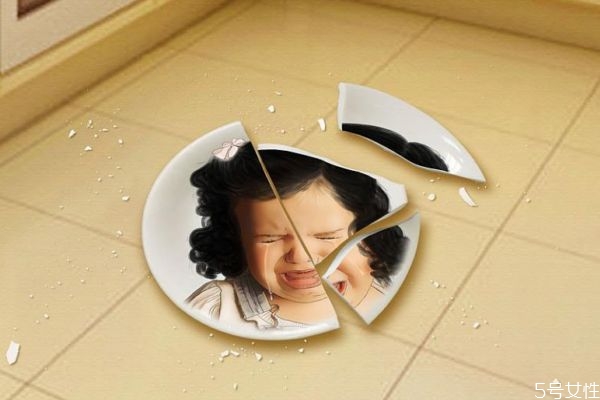 為什么婚姻中會(huì)出現(xiàn)家暴的現(xiàn)象呢 為什么婚姻中會(huì)出現(xiàn)家暴的現(xiàn)象呢