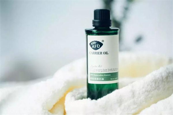 阿芙荷荷巴油用完要洗臉嗎 阿芙荷荷巴油可以天天用嗎 阿芙荷荷巴油用完要洗臉嗎 阿芙荷荷巴油可以天天用嗎