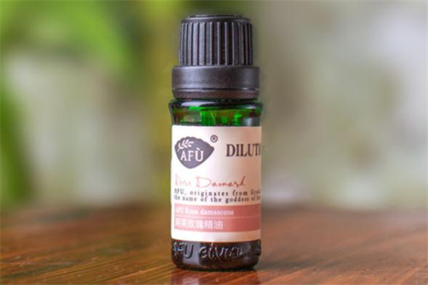 阿芙荷荷巴油能祛痘嗎 阿芙荷荷巴油可以全臉使用嗎 阿芙荷荷巴油能祛痘嗎 阿芙荷荷巴油可以全臉使用嗎