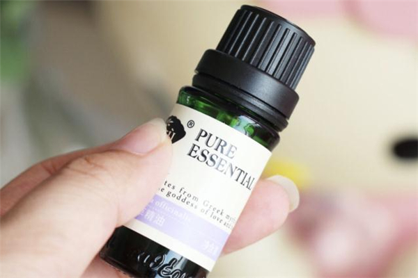 阿芙荷荷巴油保質(zhì)期多久 阿芙荷荷巴油過期了不能用了嗎 阿芙荷荷巴油保質(zhì)期多久 阿芙荷荷巴油過期了不能用了嗎