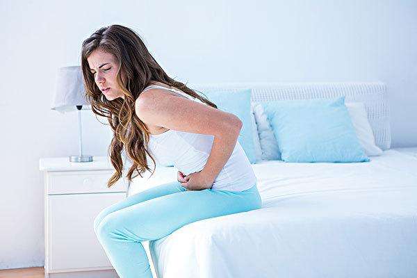 排卵期出血和來月經(jīng)一樣的原因 如何區(qū)分排卵期出血和月經(jīng) 排卵期出血和來月經(jīng)一樣的原因 如何區(qū)分排卵期出血和月經(jīng)