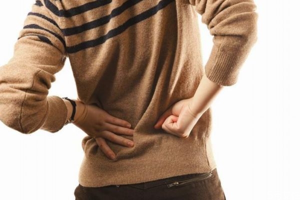 腰間盤突出應該怎么治療呢 腰間盤突出需要注意什么呢 腰間盤突出應該怎么治療呢 腰間盤突出需要注意什么呢