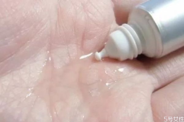 怎么辨別樂(lè)敦cc精華真假 樂(lè)敦cc祛痘嗎