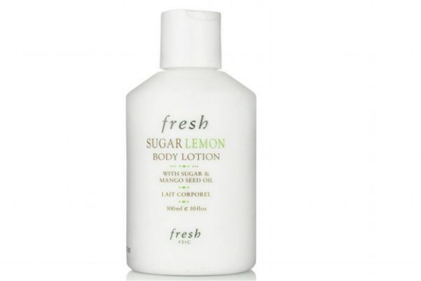 身體乳的成分注意 使用身體乳的注意事項(xiàng) 身體乳的成分注意 使用身體乳的注意事項(xiàng)