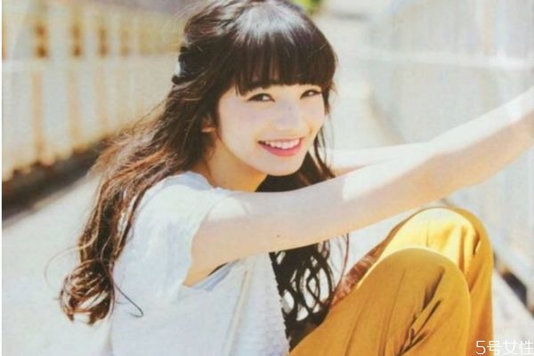 怎么和內向的人談戀愛 內向的人如何談戀愛