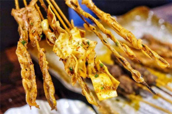 黃喉不能和什么一起吃 哪些人不能吃黃喉 黃喉不能和什么一起吃 哪些人不能吃黃喉