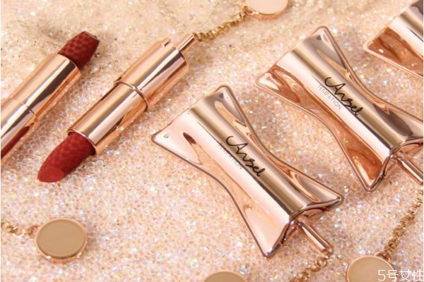 mccvie口紅中文叫什么 mccvie是什么檔次的牌子 mccvie口紅中文叫什么 mccvie是什么檔次的牌子