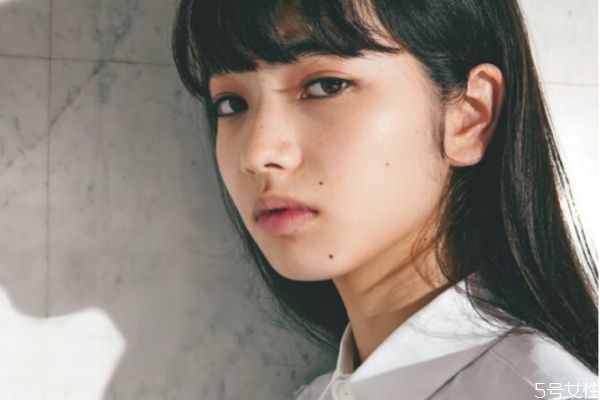 情侶之間怎么增進(jìn)感情 情侶干什么能增進(jìn)感情 情侶之間怎么增進(jìn)感情 情侶干什么能增進(jìn)感情