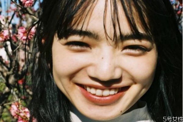 現任問你怎么和前任分手的 現任問你分手原因怎么辦