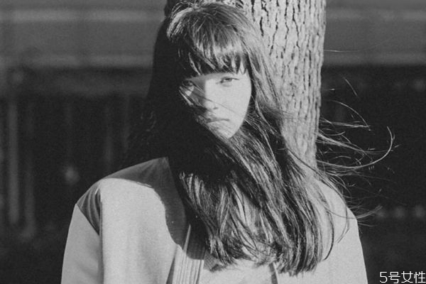 男生冷淡期女生要不要主動 情侶怎么做感情不會厭倦 男生冷淡期女生要不要主動 情侶怎么做感情不會厭倦