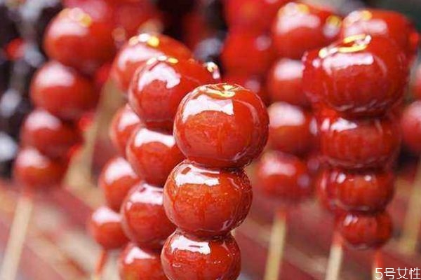 冰糖葫蘆的熱量高嗎 吃冰糖葫蘆會(huì)長(zhǎng)胖嗎 冰糖葫蘆的熱量高嗎 吃冰糖葫蘆會(huì)長(zhǎng)胖嗎