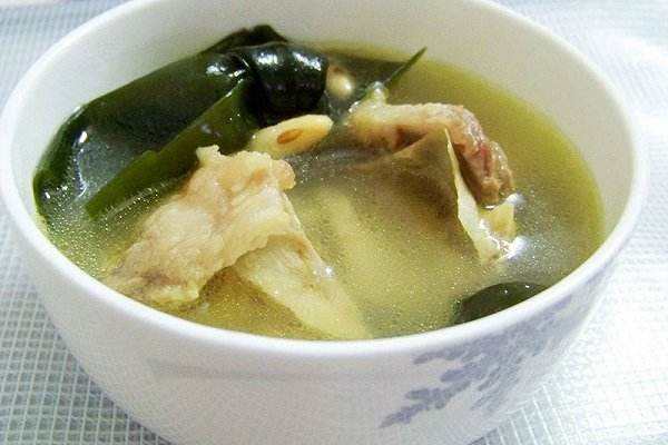 豬腳燉海帶怎么做好吃 豬腳燉海帶有什么作用 豬腳燉海帶怎么做好吃 豬腳燉海帶有什么作用